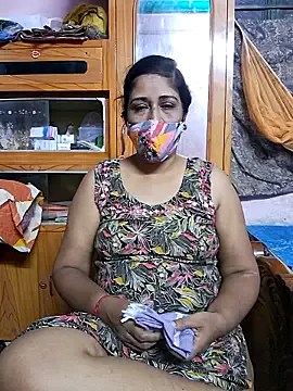 maataaan – webcam model profile photo Image 12