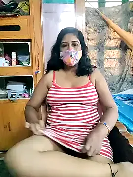 maataaan – webcam model profile photo Image 15