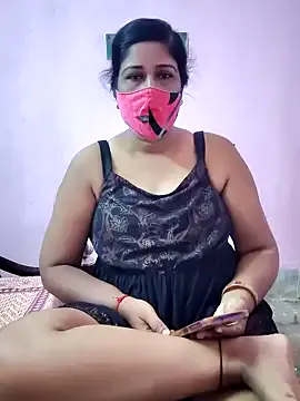 maataaan – webcam model profile photo Image 17