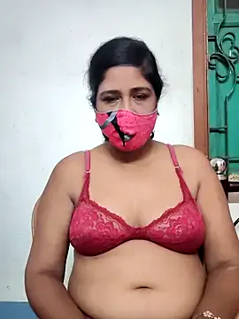 maataaan – webcam model profile photo Image 7