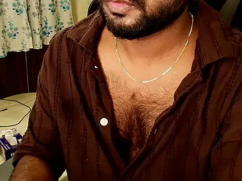 roouse – webcam model profile photo Image 11
