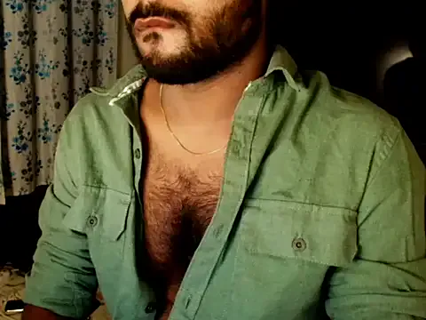  – webcam model profile photo Image 5