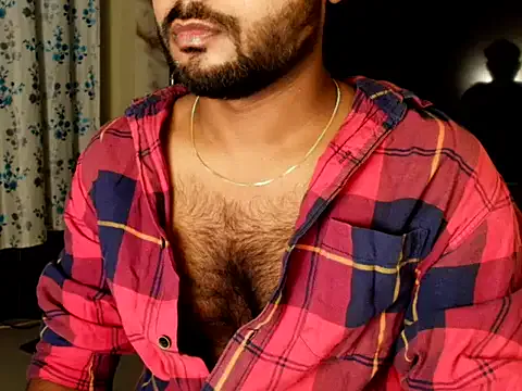  – webcam model profile photo Image 7