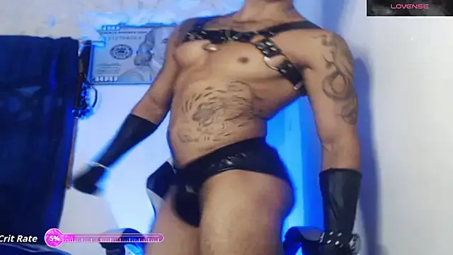 zui_lu – webcam model profile photo Image 19