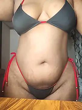 KhloeClark – webcam model profile photo Image 4