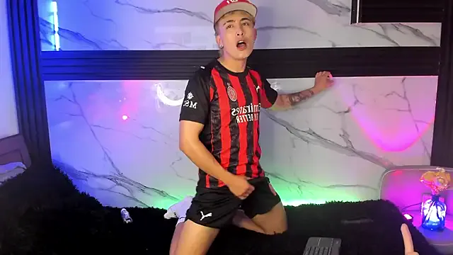 mikan_kun_st – webcam model profile photo Image 14