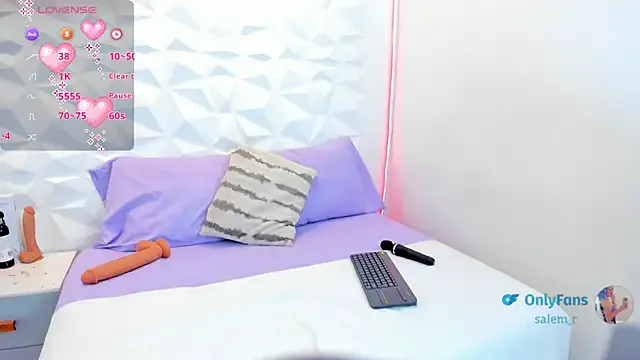 Mia--meow – webcam model profile photo Image 14