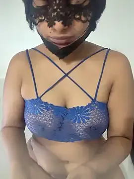  – webcam model profile photo Image 8