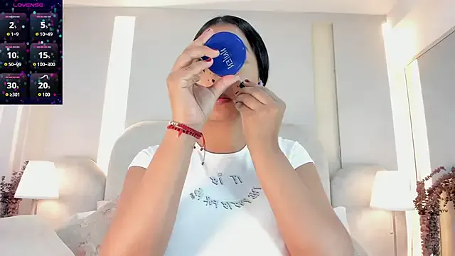 its_amesha – webcam model profile photo Image 10