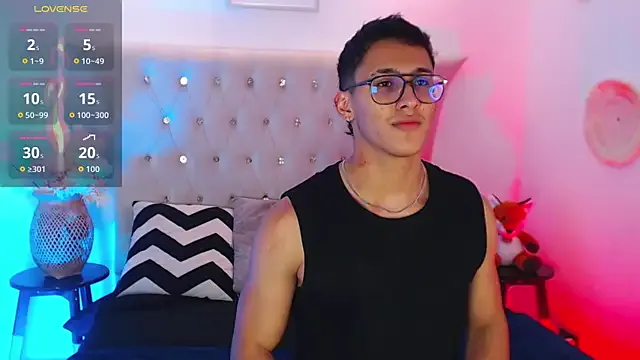 HotBella- – webcam model profile photo Image 3