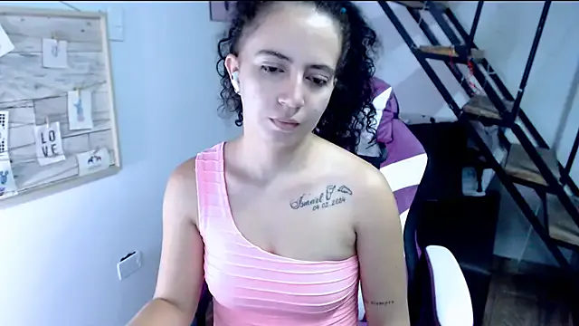 HannaHoffman – webcam model profile photo Image 12