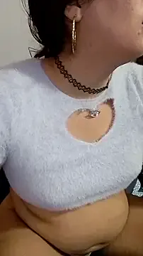 lavetax1 – webcam model profile photo Image 13