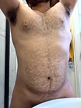  – webcam model profile photo Image 9