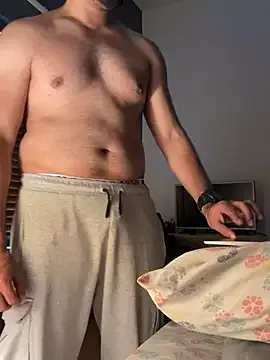 Rodrigues_Lucas – webcam model profile photo Image 2