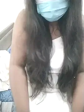 lunagirl13 cam model Image 3