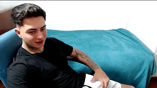 NANA_7 – webcam model profile photo Image 4