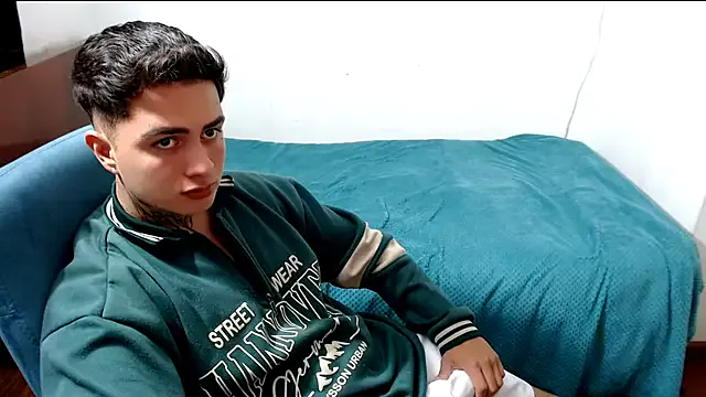 NANA_7 – webcam model profile photo Image 5