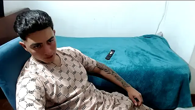 NANA_7 – webcam model profile photo Image 8