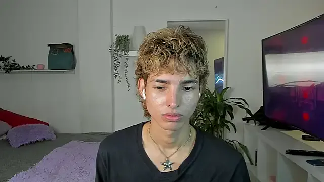 jungcock3210 – webcam model profile photo Image 17
