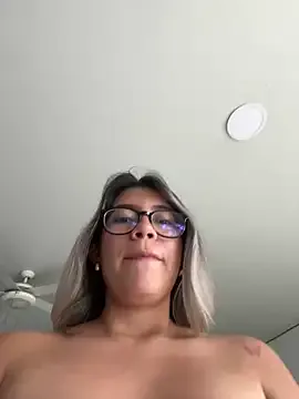 sara_calderon Image 13