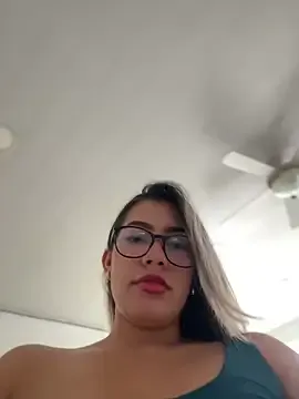 sara_calderon Image 17