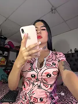 NANA_7 – webcam model profile photo Image 17