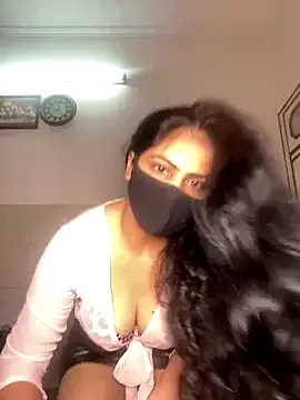 AmeliaBrilliants – webcam model profile photo Image 6