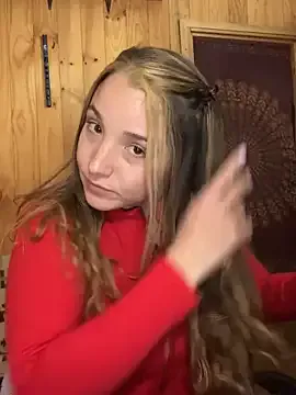 seraphine23 – webcam model profile photo Image 11