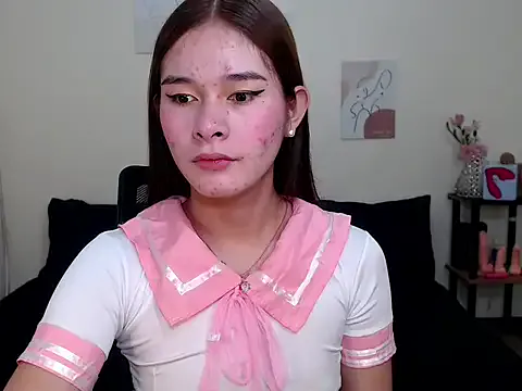 HotBella- – webcam model profile photo Image 14