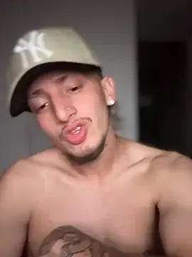 yuuki8910 cam model Image 2