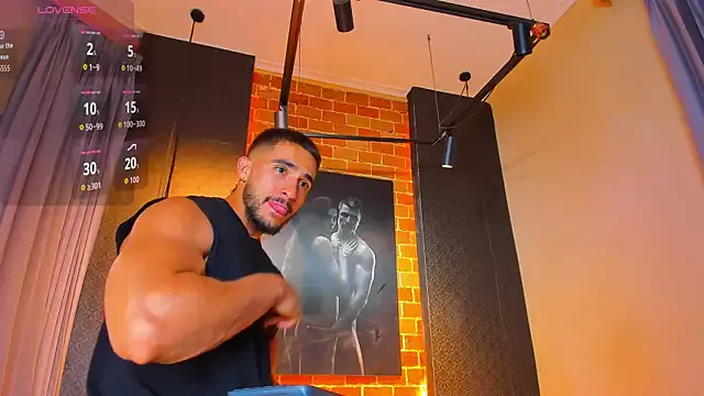 _Alicee_1 – webcam model profile photo Image 5