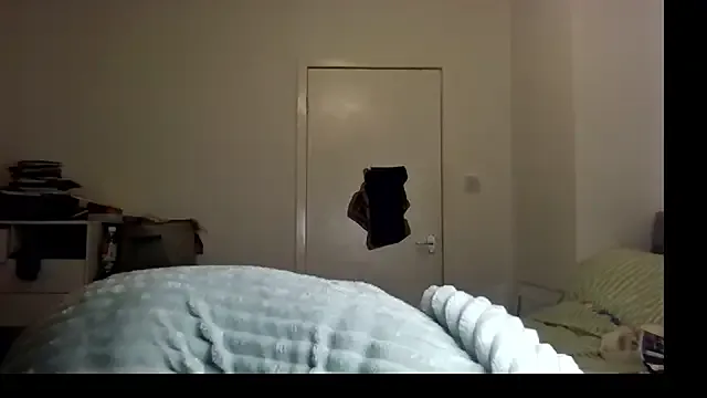 AlisonHale – webcam model profile photo Image 8