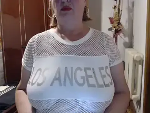 Mia--meow – webcam model profile photo Image 19