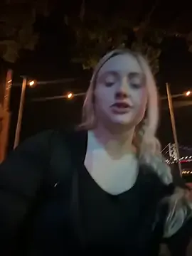 _Alicee_1 – webcam model profile photo Image 17