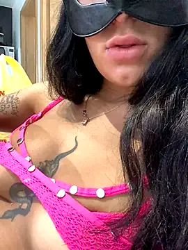 LOVE_MOMO_LOVE – webcam model profile photo Image 12