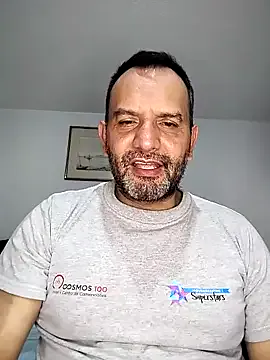 oypo – webcam model profile photo Image 17