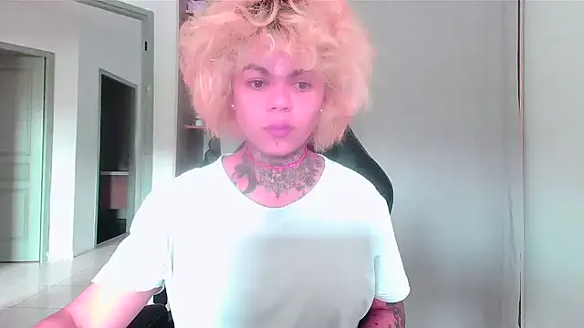 Crystal_Valentine – webcam model profile photo Image 16