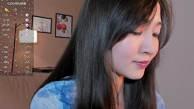 AmaraLisse – webcam model profile photo Image 12