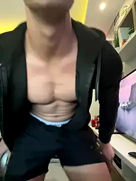 PumaShyXD – webcam model profile photo Image 4