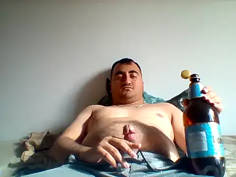 seraphine23 – webcam model profile photo Image 4