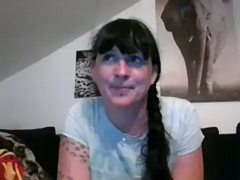 Queen_Shanuu – webcam model profile photo Image 3