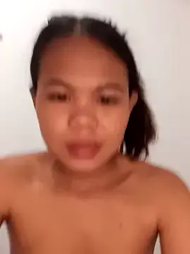 Mia--meow – webcam model profile photo Image 3