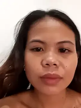 Mia--meow – webcam model profile photo Image 5