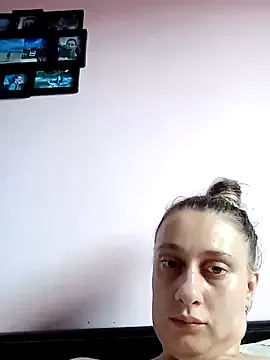 LadySugar – webcam model profile photo Image 5