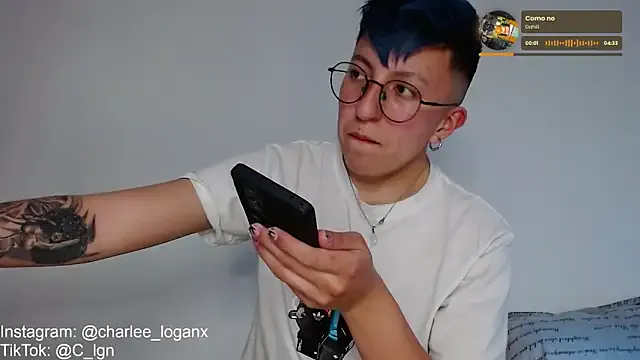 Mia--meow – webcam model profile photo Image 14