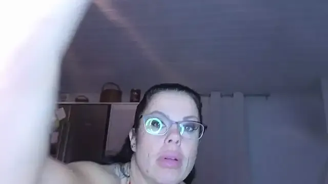 oypo – webcam model profile photo Image 19