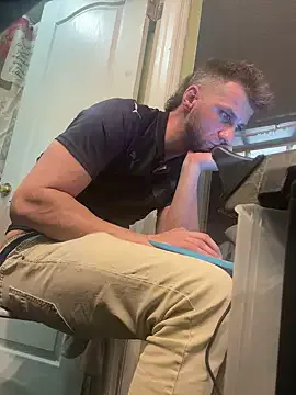 Priyajaanbaby – webcam model profile photo Image 3