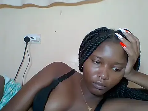 Nonchan_ – webcam model profile photo Image 4