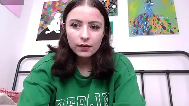 roouse – webcam model profile photo Image 9