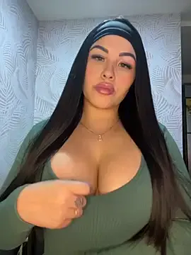 KatalinaRouge – webcam model profile photo Image 19